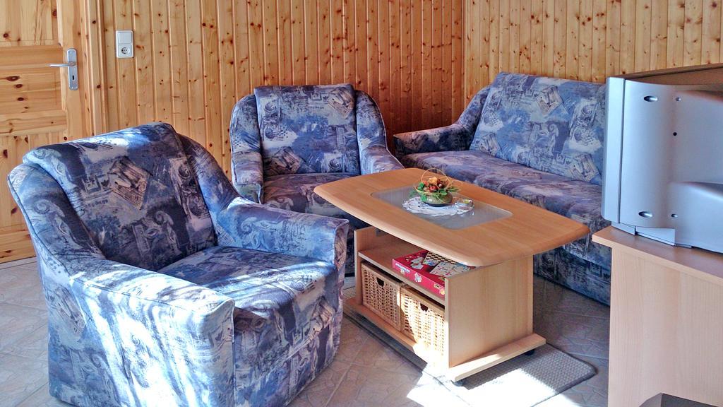 Bungalow Am Waldrand Барт Екстериор снимка